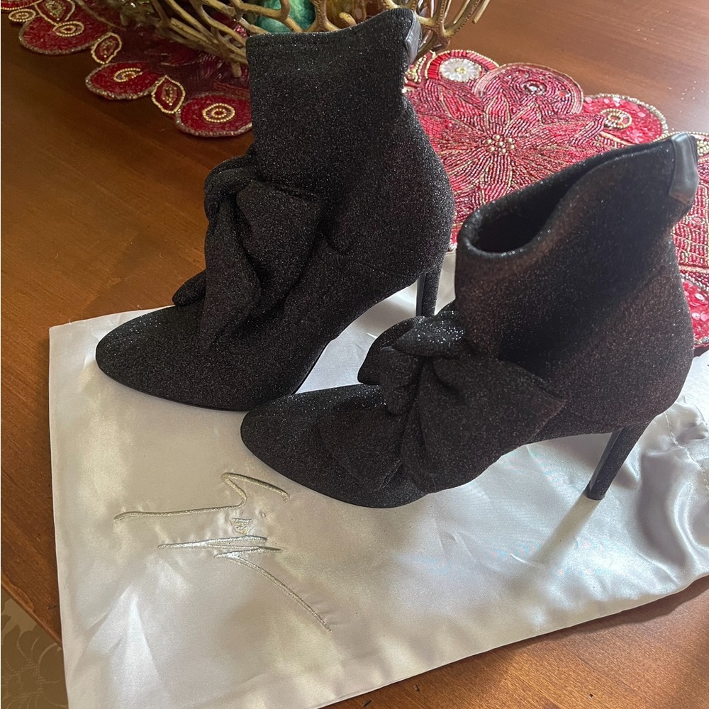 Giuseppe Zanotti Glitter Black Heeled Boots never used. Brand new with bag